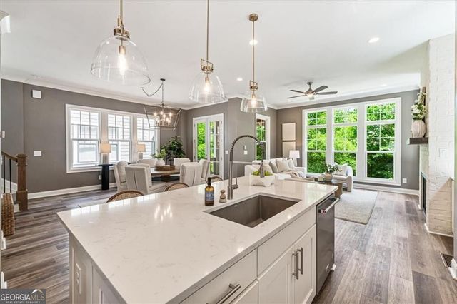 317 Mairs Alley, Milton, GA 30004