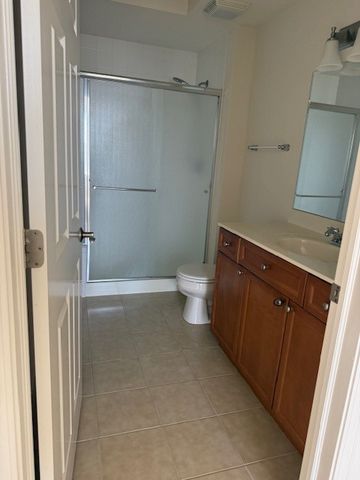 190 W Johnson Street 305, Palatine, IL 60067