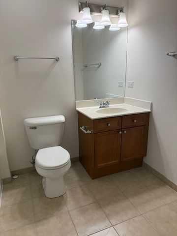 190 W Johnson Street 305, Palatine, IL 60067