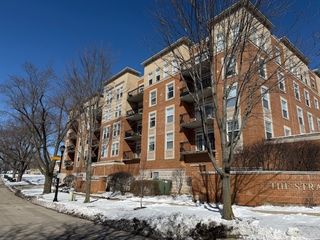 190 W Johnson Street 305, Palatine, IL 60067