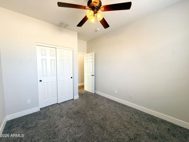 1260 S Amber Street, Chandler, AZ 85286