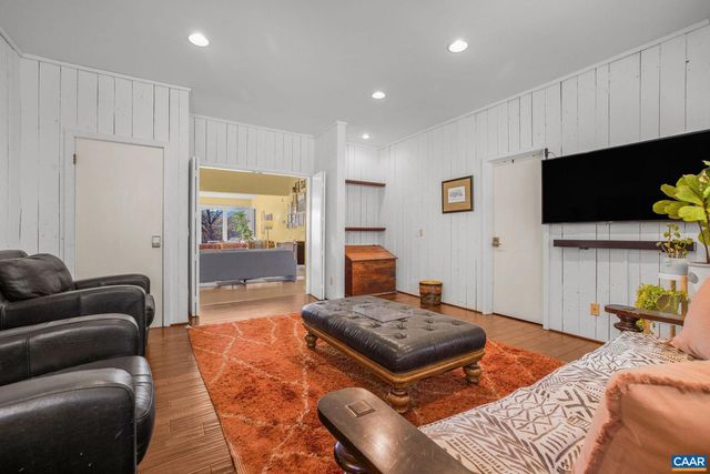 5498 WYANT LN, Charlottesville, VA 22903