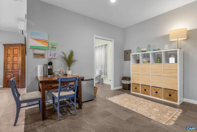 5498 WYANT LN, Charlottesville, VA 22903