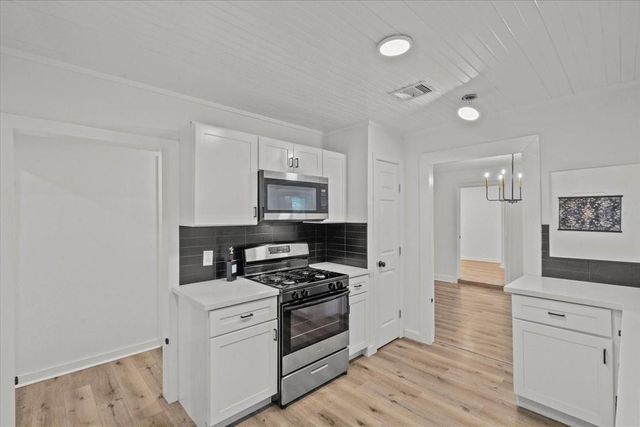 4501 E 38th Street, Dickinson, TX 77539