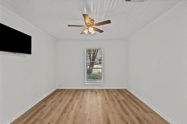 4501 E 38th Street, Dickinson, TX 77539