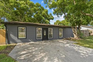 4501 E 38th Street, Dickinson, TX 77539