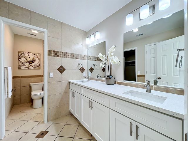 7672 TELFORD COURT, Orlando, FL 32818
