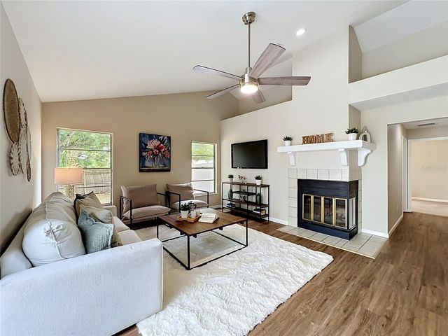 7672 TELFORD COURT, Orlando, FL 32818