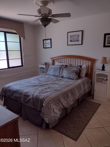 360 S Paseo Pena Apt B, Green Valley, AZ 85614