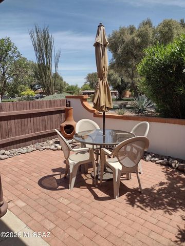 360 S Paseo Pena Apt B, Green Valley, AZ 85614