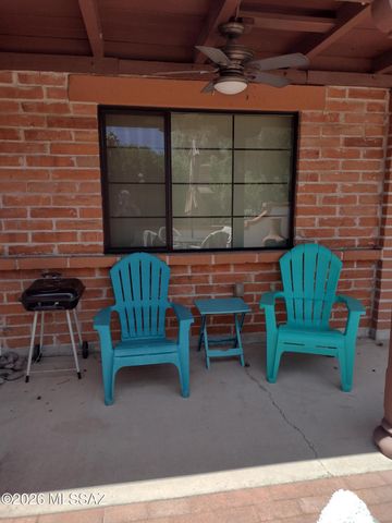 360 S Paseo Pena Apt B, Green Valley, AZ 85614