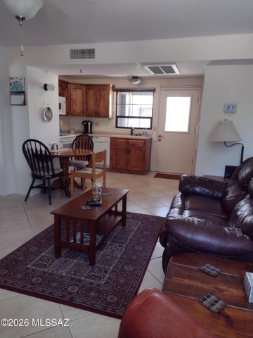 360 S Paseo Pena Apt B, Green Valley, AZ 85614