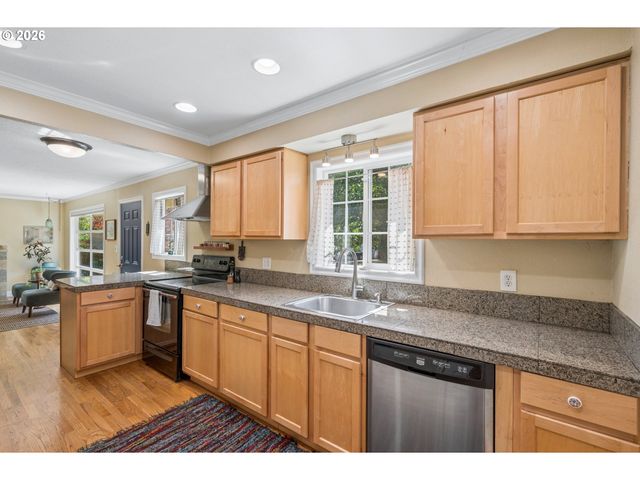 4304 Se 103RD Ave, Portland, OR 97266