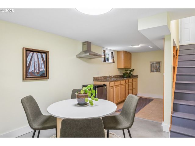 4304 Se 103RD Ave, Portland, OR 97266