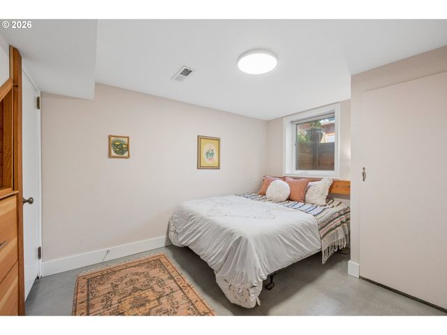 4304 Se 103RD Ave, Portland, OR 97266
