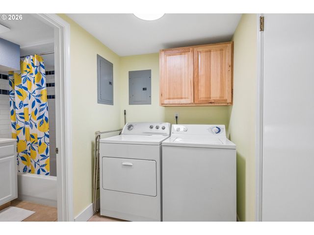 4304 Se 103RD Ave, Portland, OR 97266