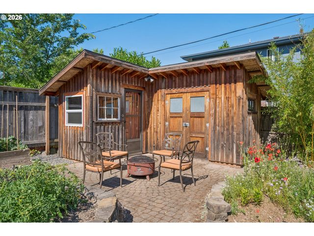 4304 Se 103RD Ave, Portland, OR 97266