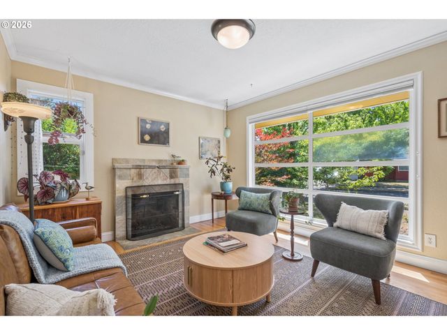 4304 Se 103RD Ave, Portland, OR 97266