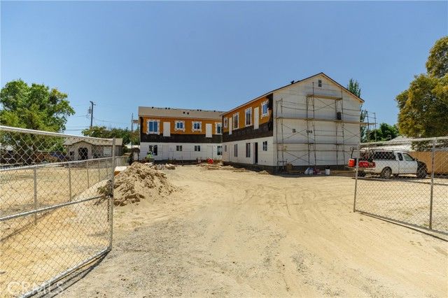 40 W 13th Street, Merced, CA 95341