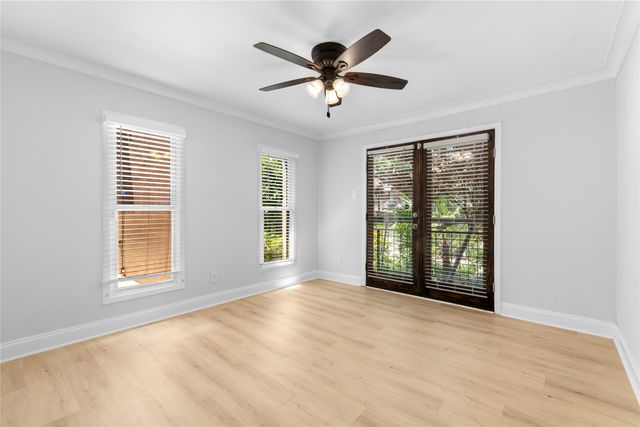 5928 Sandhurst Lane 127, Dallas, TX 75206