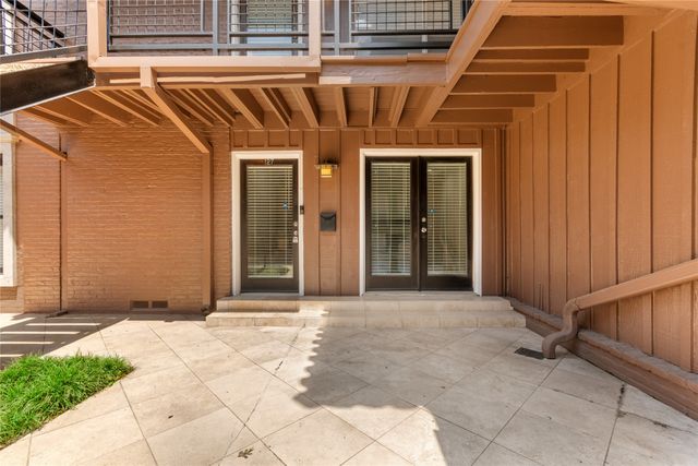 5928 Sandhurst Lane 127, Dallas, TX 75206