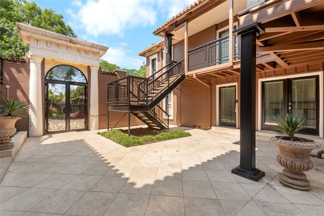 5928 Sandhurst Lane 127, Dallas, TX 75206