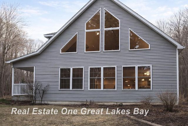 340 E Howard Road, Beaverton, MI 48612