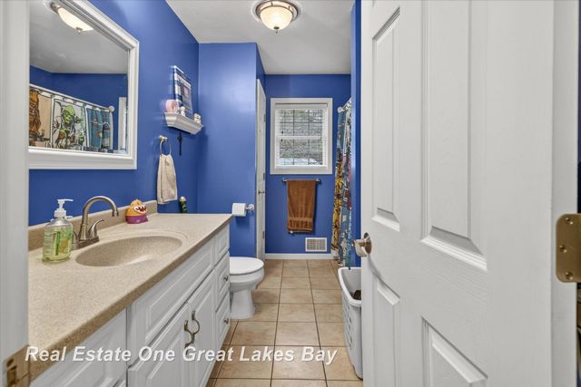 340 E Howard Road, Beaverton, MI 48612