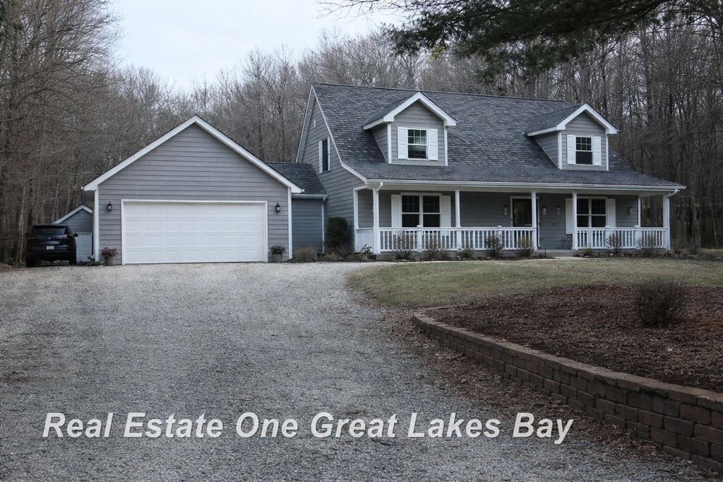 340 E Howard Road, Beaverton, MI 48612
