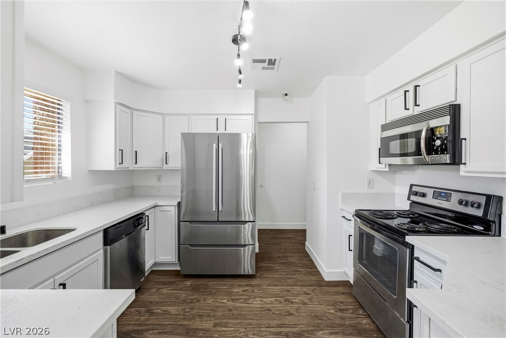 3151 Soaring Gulls Drive 1060, Las Vegas, NV 89128 — exterior