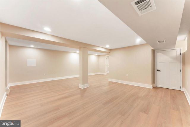 528 W MAPLE AVE, Langhorne, PA 19047