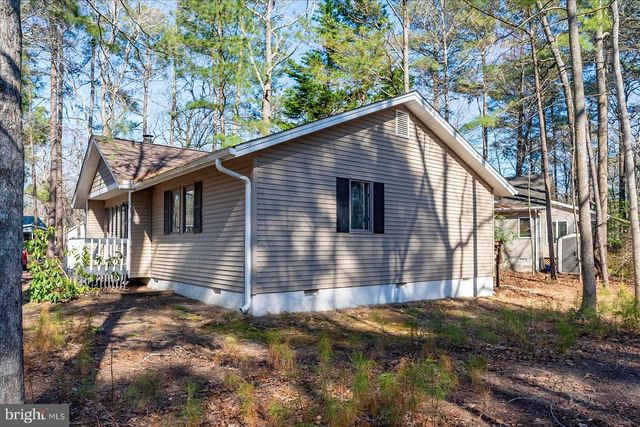 1 SEAFARER LN, Ocean Pines, MD 21811