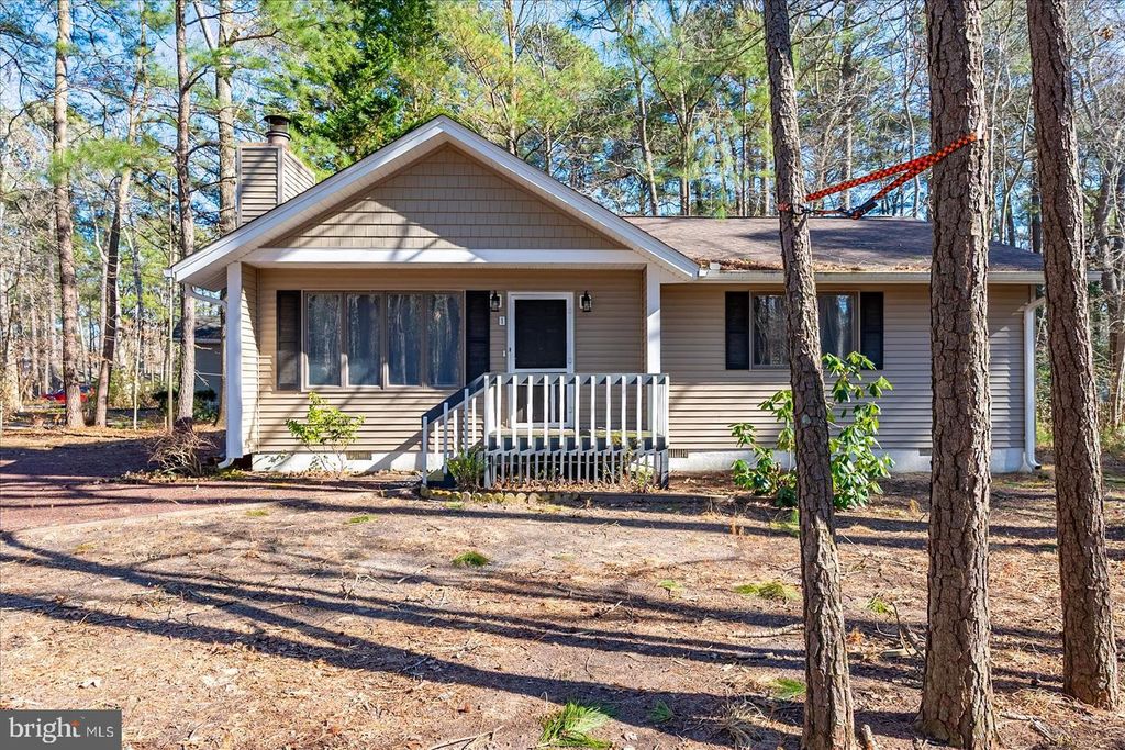 1 SEAFARER LN, Ocean Pines, MD 21811