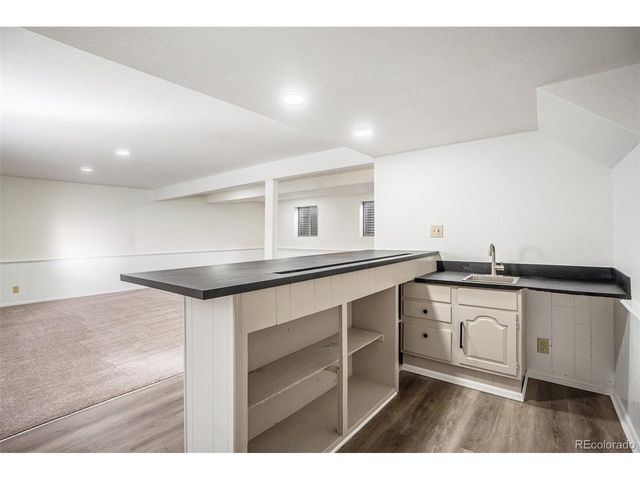 6075 Castlewood Ln, Colorado Springs, CO 80918