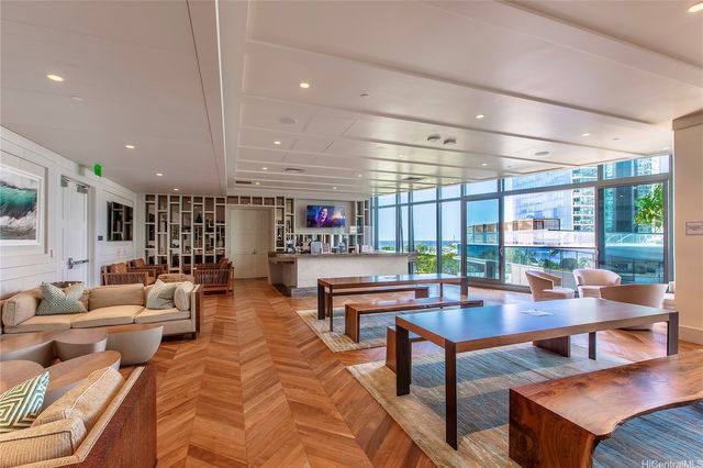 1108 Auahi Street 1001, Honolulu, HI 96814