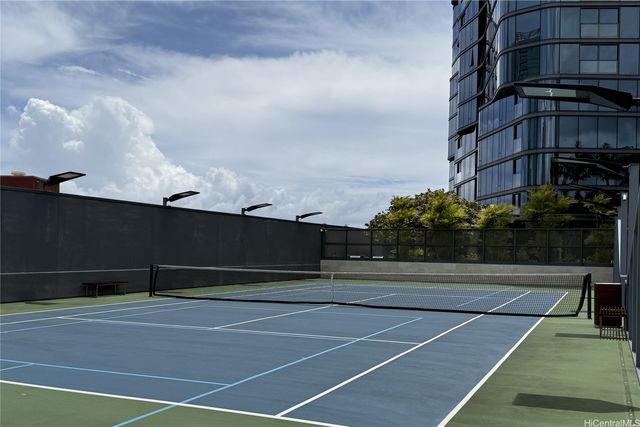 1108 Auahi Street 1001, Honolulu, HI 96814