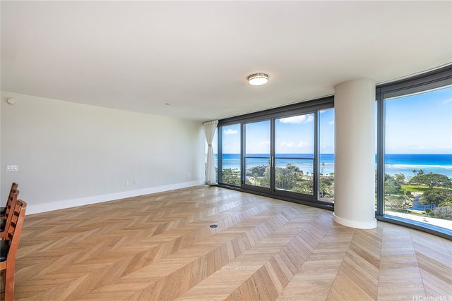 1108 Auahi Street 1001, Honolulu, HI 96814