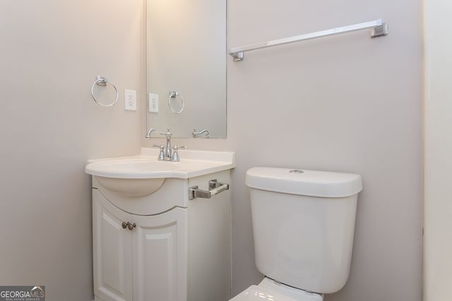 979 Brandon Hill Way, Jonesboro, GA 30238