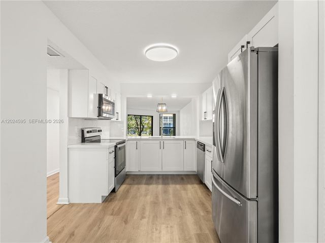 7547 Fairfax Dr 210, Tamarac, FL 33321