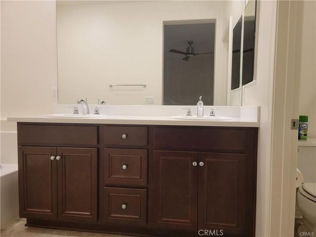 40419 Calle Real, Murrieta, CA 92563