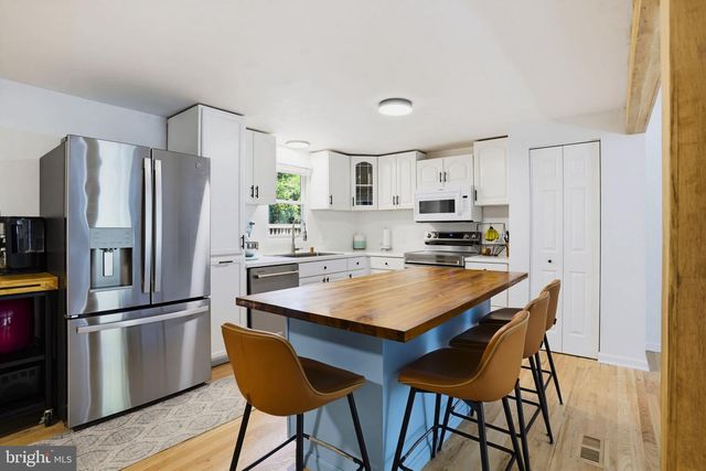 3614 KING DR, Dunkirk, MD 20754