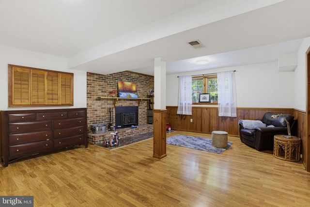 3614 KING DR, Dunkirk, MD 20754