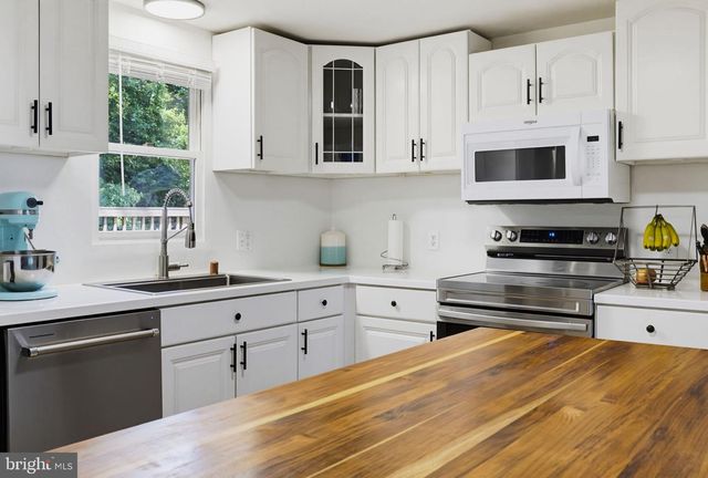 3614 KING DR, Dunkirk, MD 20754