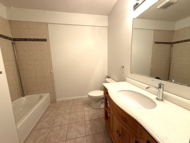 157 Beale Street 5, Quincy, MA 02170