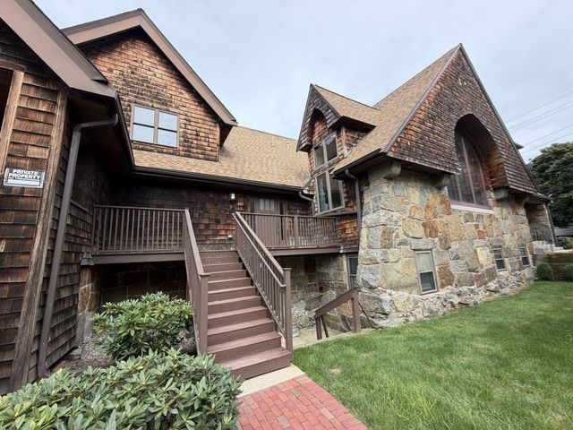 157 Beale Street 5, Quincy, MA 02170