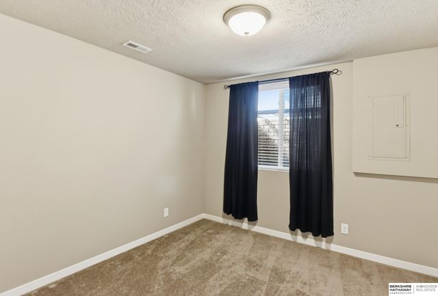 14318 S 20th Street, Bellevue, NE 68123