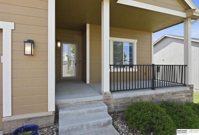 14318 S 20th Street, Bellevue, NE 68123