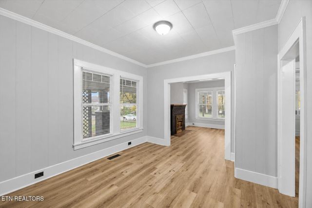 1519 W Madison Ave, Athens, TN 37303