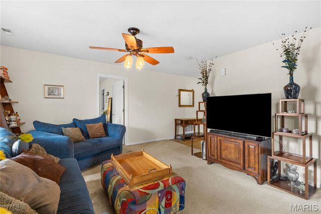406 S Church Street 522, St Peters, MO 63376