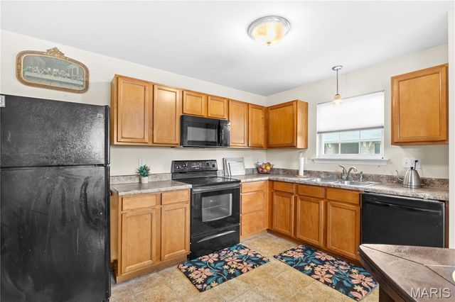 406 S Church Street 522, St Peters, MO 63376
